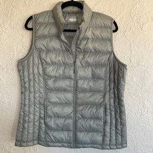 Sz L 32° Heat women’s packable vest.